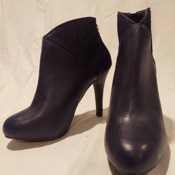 Me Too Blue Ankle Boot size 6 - Picture 2 of 8